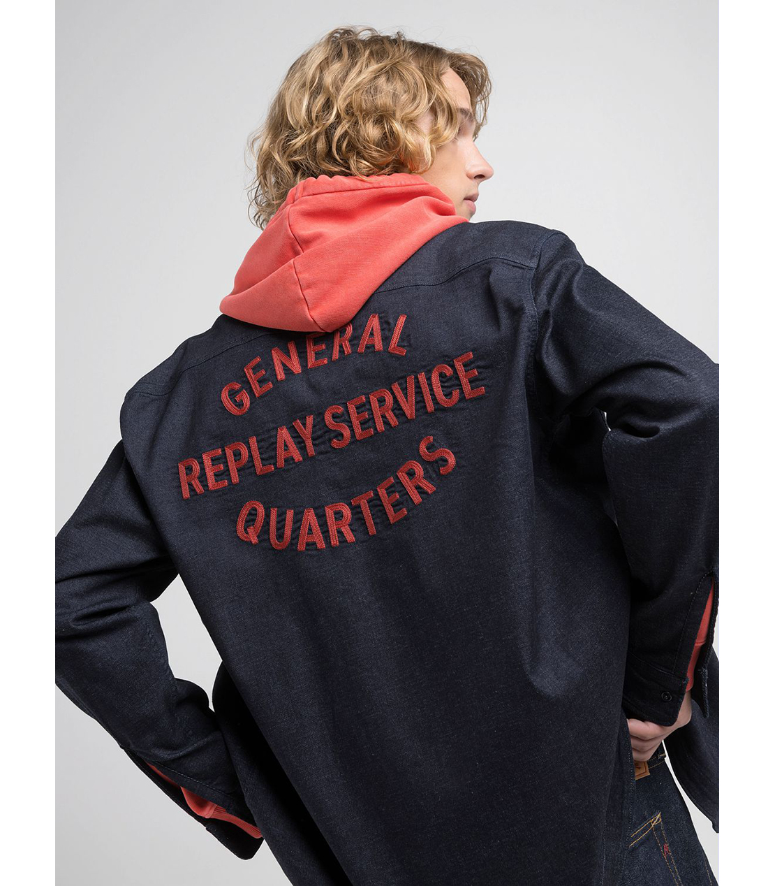 リラックスフィット レタリングデニムシャツ 詳細画像 ダークブルー 2